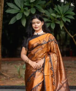 কাঞ্জিভরন ব্লাউজ পিসসহ ব্লাক- গোল্ডেন