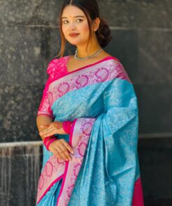 কাঞ্জিভরম ব্লাউজ পিসসহ আকাশী কন্টাস্ট -গোলাপি