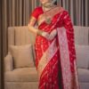 বিয়ের ইন্ডিয়ান বেনারসি ব্লাউজ পিসসহ -লাল