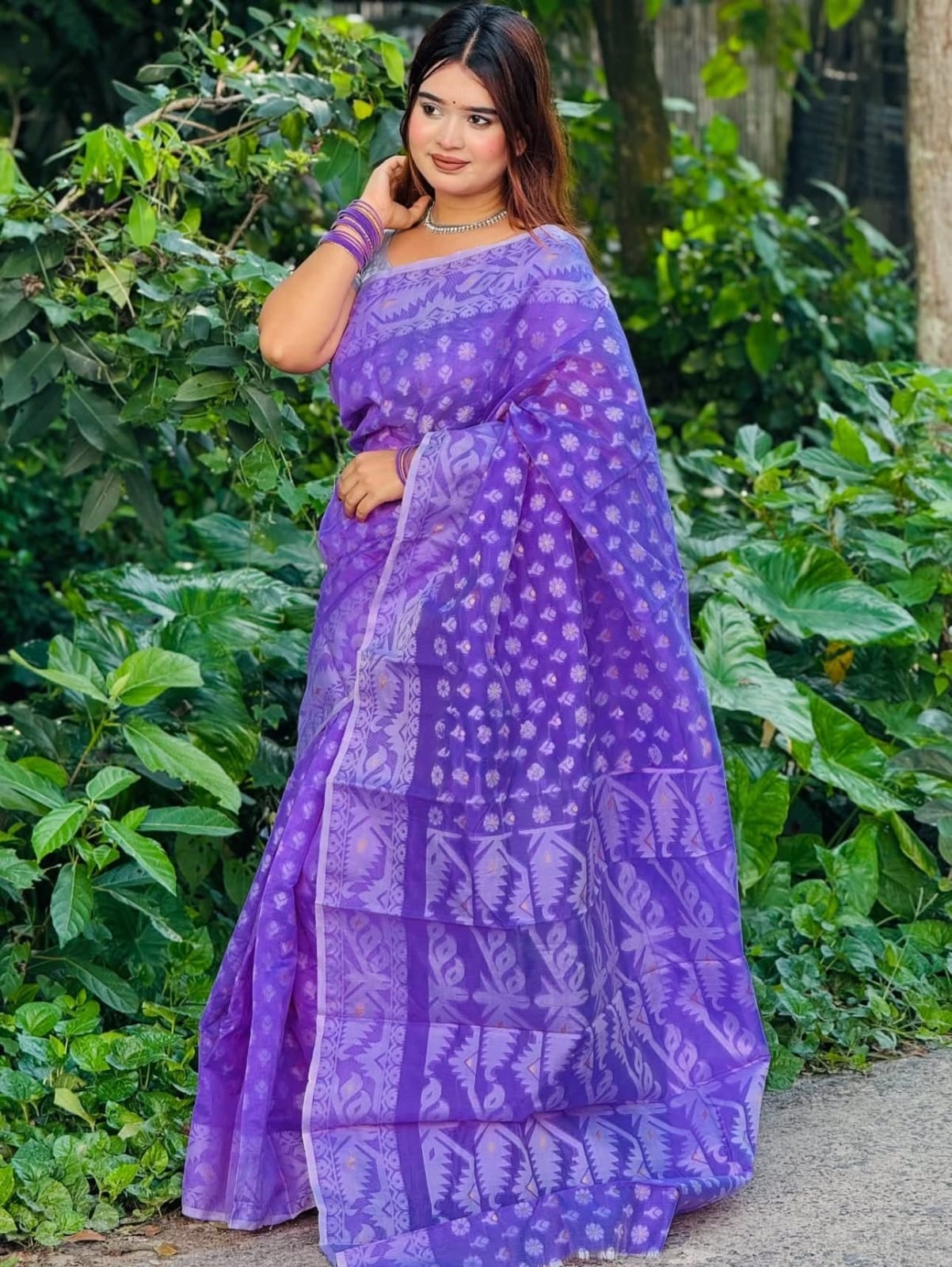 নাক ফুল জামদানী পার্পেল - Image 2