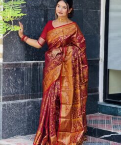 জরি লতা কাতান ব্লাউজ পিসসহ মেরুন+গোল্ডেন