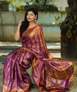 জড়ি লতা কাতান ব্লাউজ পিসসহ মেজেন্ডা+গোল্ডেন