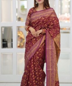 কাশ্মীরি কাঞ্জিভরম ব্লাউজ পিসসহ মেরুন