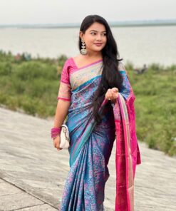 কাঞ্জিভরম রানিং ব্লাউজ পিসসহ গোলাপি+ব্লু  কন্টাস্ট