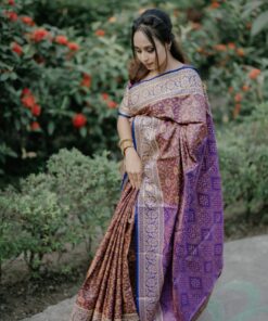 তানাবানা ব্লাউজ পিসসহ গোল্ডেন